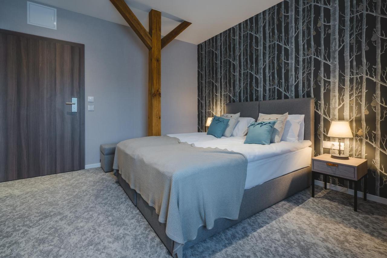 Hotel Odpocznia Resort I Las Jaracz Kültér fotó