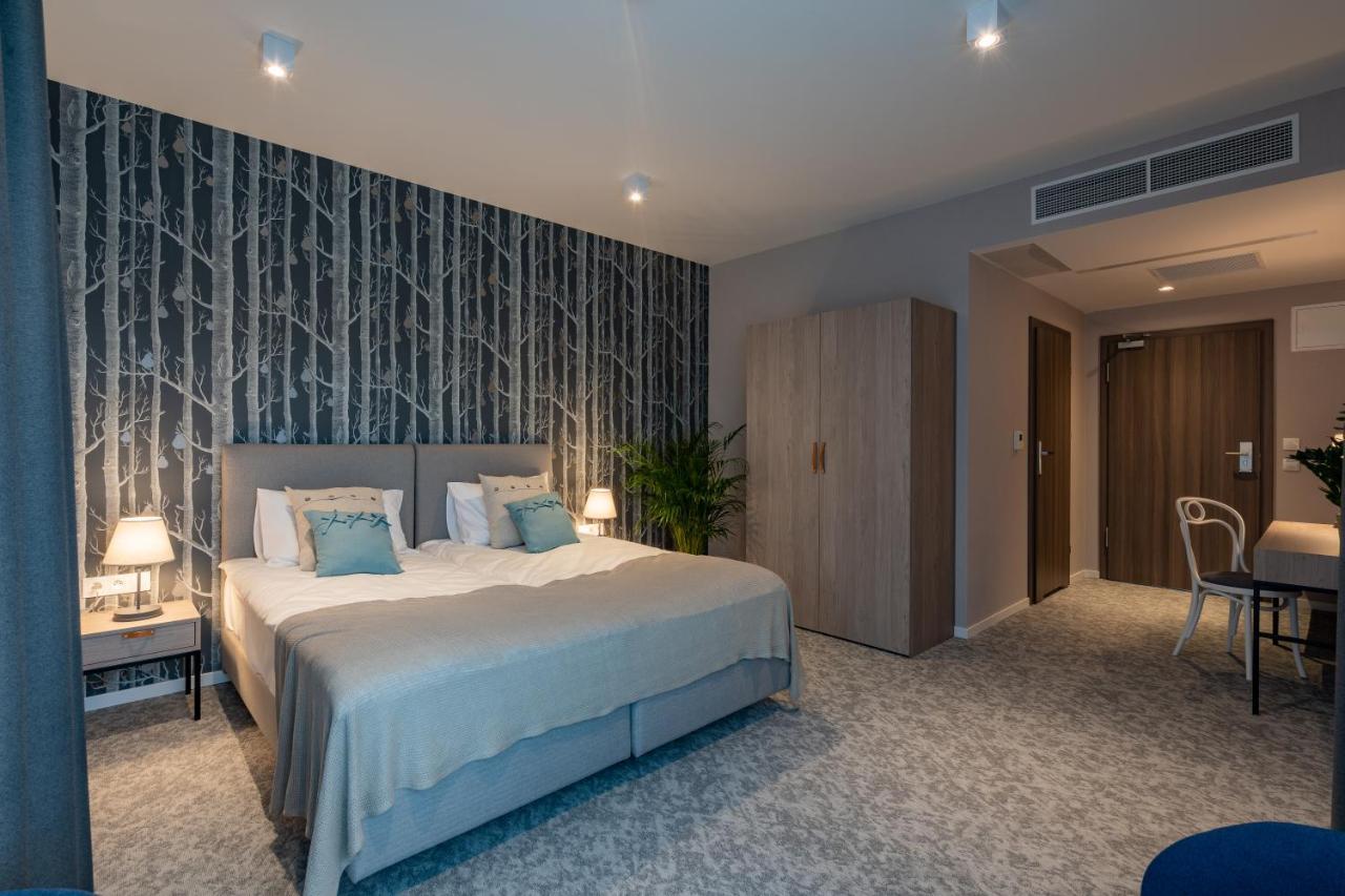 Hotel Odpocznia Resort I Las Jaracz Kültér fotó