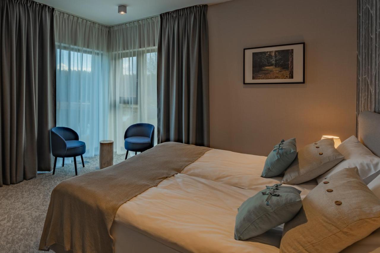 Hotel Odpocznia Resort I Las Jaracz Kültér fotó