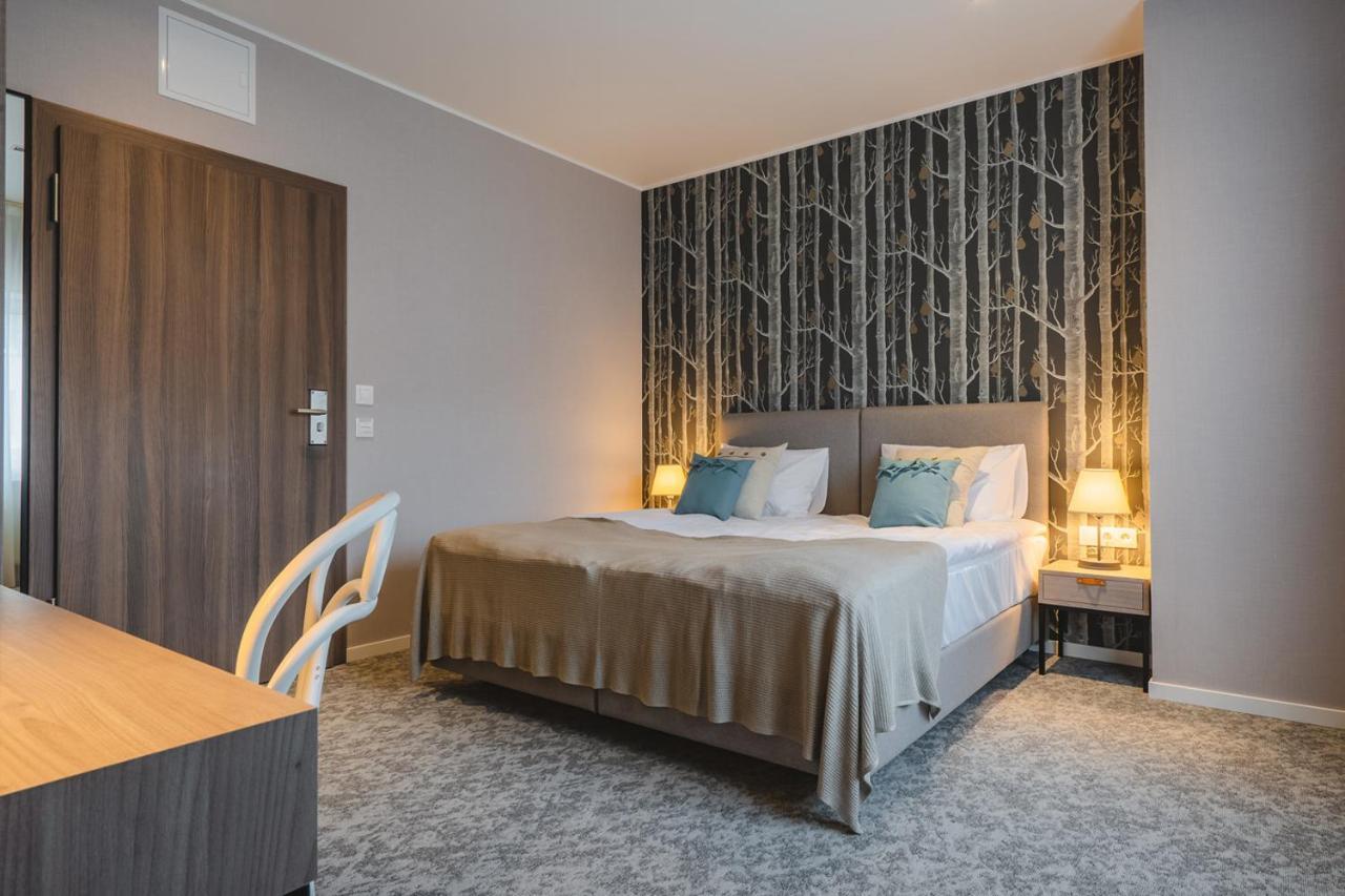Hotel Odpocznia Resort I Las Jaracz Kültér fotó