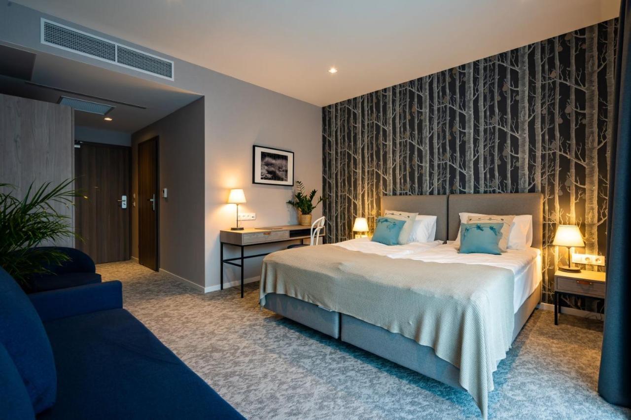 Hotel Odpocznia Resort I Las Jaracz Kültér fotó